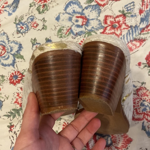 EUC size 7.5 calf hair mules from Coconuts by Matisse - Picture 6 of 6